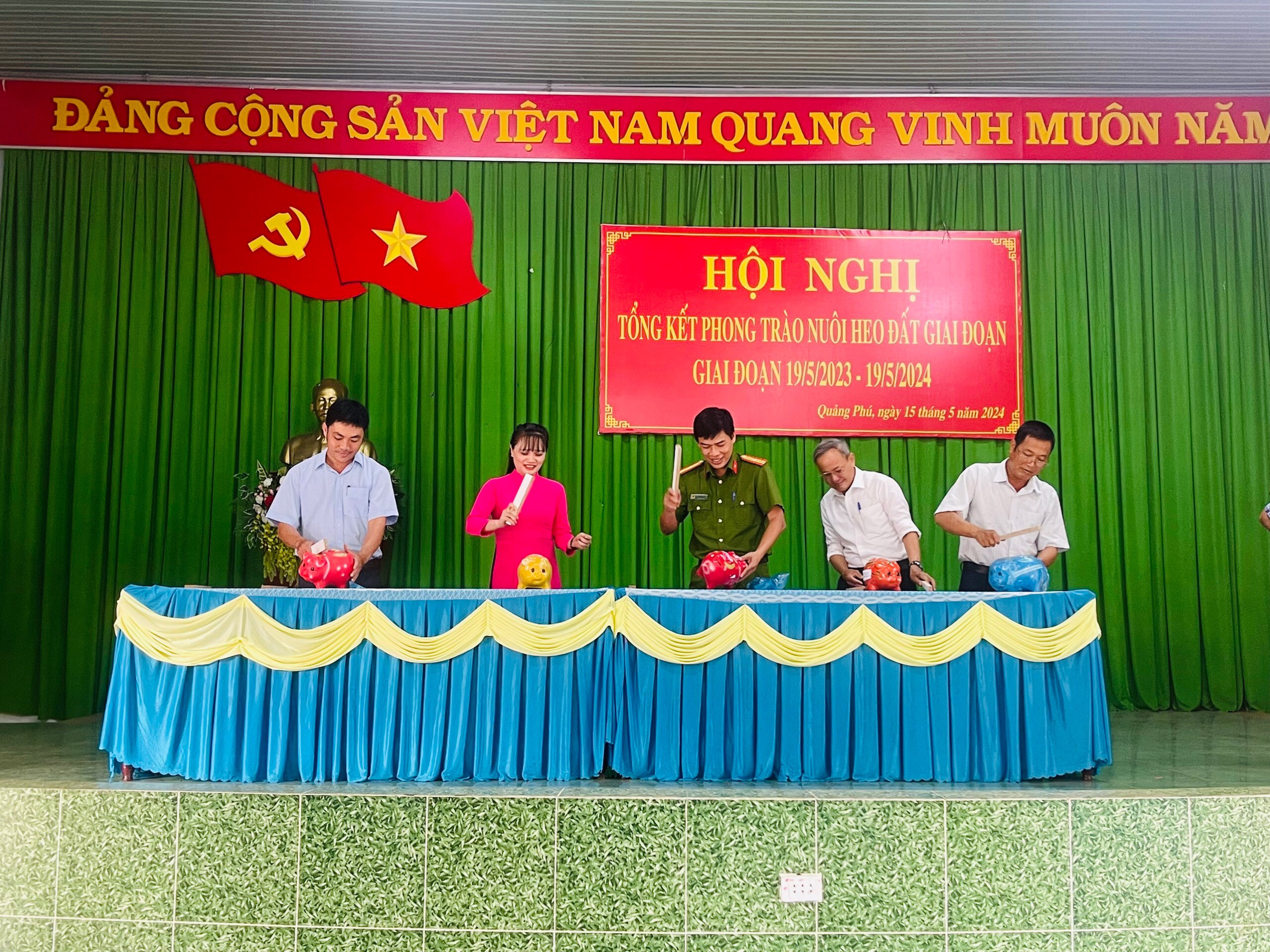 ĐẢNG UỶ THỊ TRẤN QUẢNG PHÚ TỔ CHỨC "HỘI NGHỊ TỔNG KẾT PHONG TRÀO NUÔI HEO ĐẤT GIAI ĐOẠN 19/5/2023 – 19/5/2024”