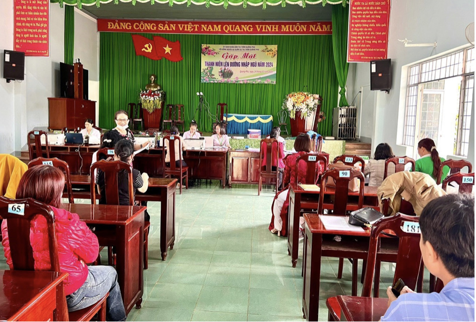 Phát huy vai trò của Hội Liên hiệp Phụ nữ thị  Quảng Phú trong quản lý nguồn vốn Tín dụng chính sách và triển khai chính sách tín dụng ưu đãi đối với hộ nghèo và các đối tượng chính sách khác