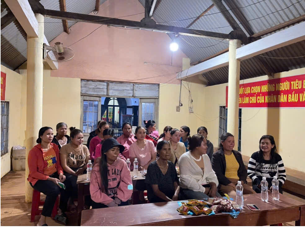 Hiệu quả từ công tác tuyên truyền về huy động tiền gửi tiết kiệm qua Tổ Tiết kiệm và vay vốn tại Ngân hàng chính sách xã hội huyện Cư Mgar tại điểm giao dịch thị trấn Quảng Phú