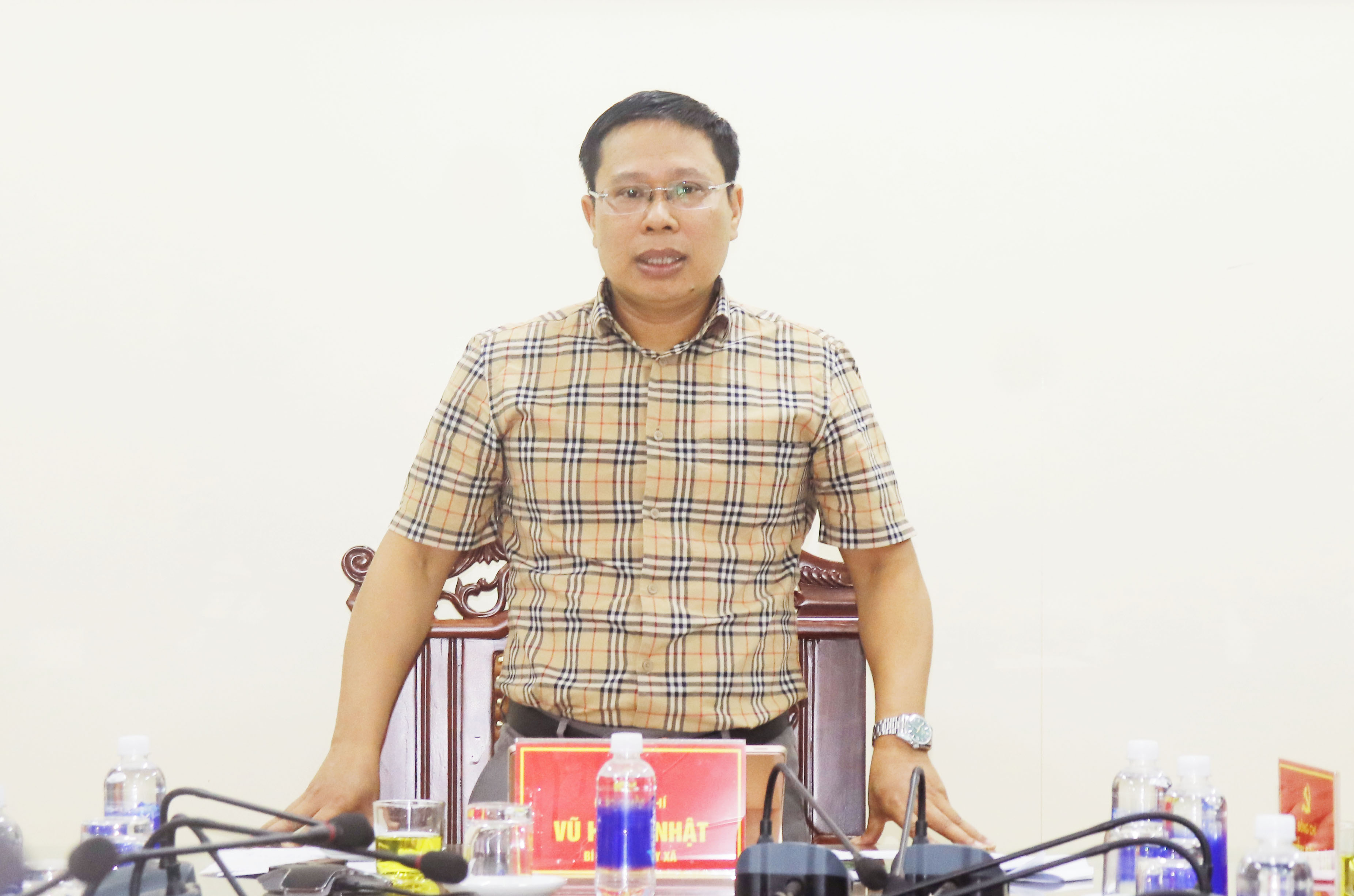 Xã Quảng Phú - tổ chức Hội nghị đánh giá tình hình triển khai thực hiện Nghị quyết số 57-NQ/TW của Bộ chính trị về đột phá triển khoa học, công nghệ, đổi mới sáng tạo và chuyển đổi số quý I/2026