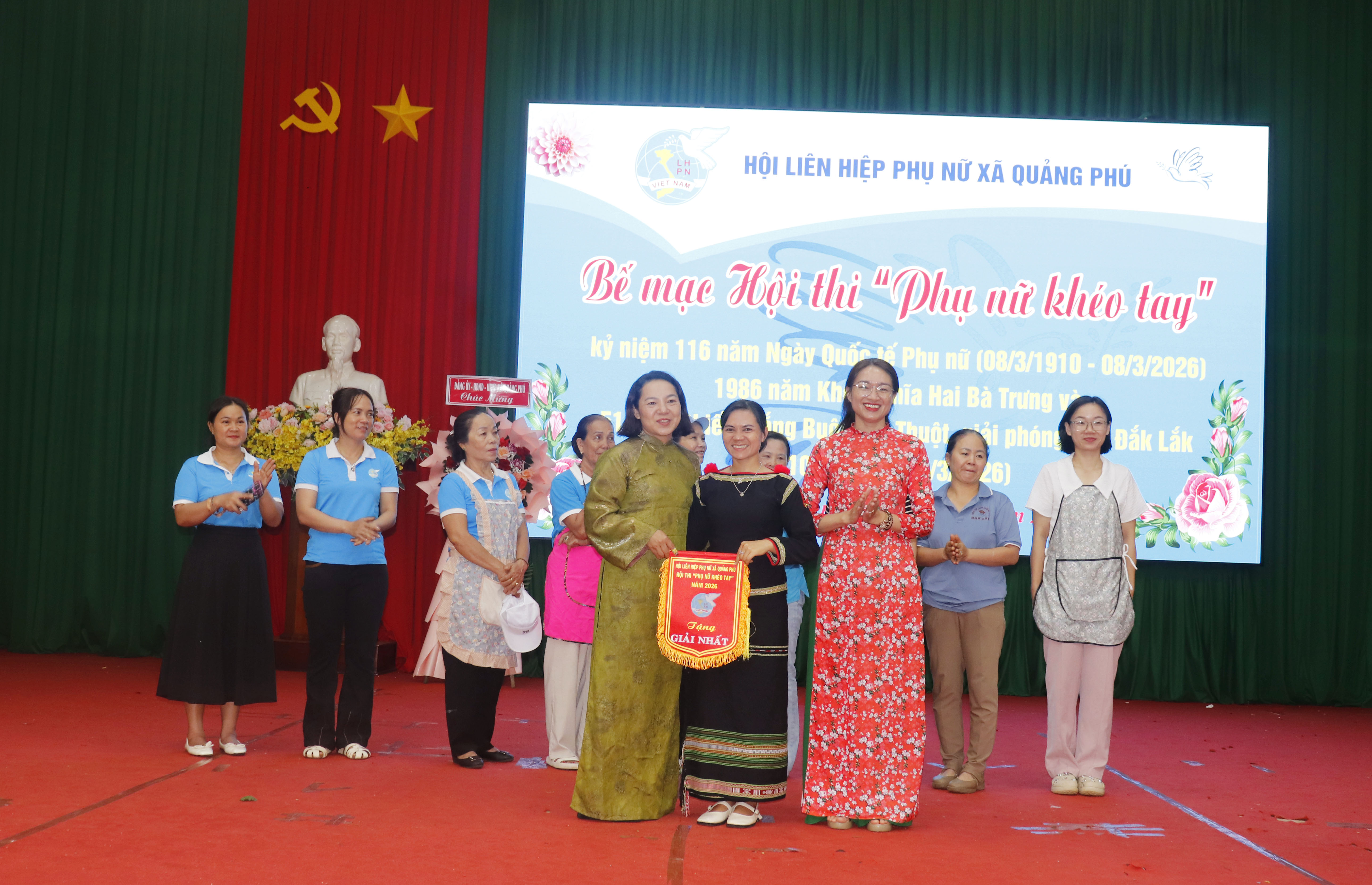 Hội phụ nữ xã Quảng Phú tổ chức Hội thi “ Phụ nữ khéo tay”