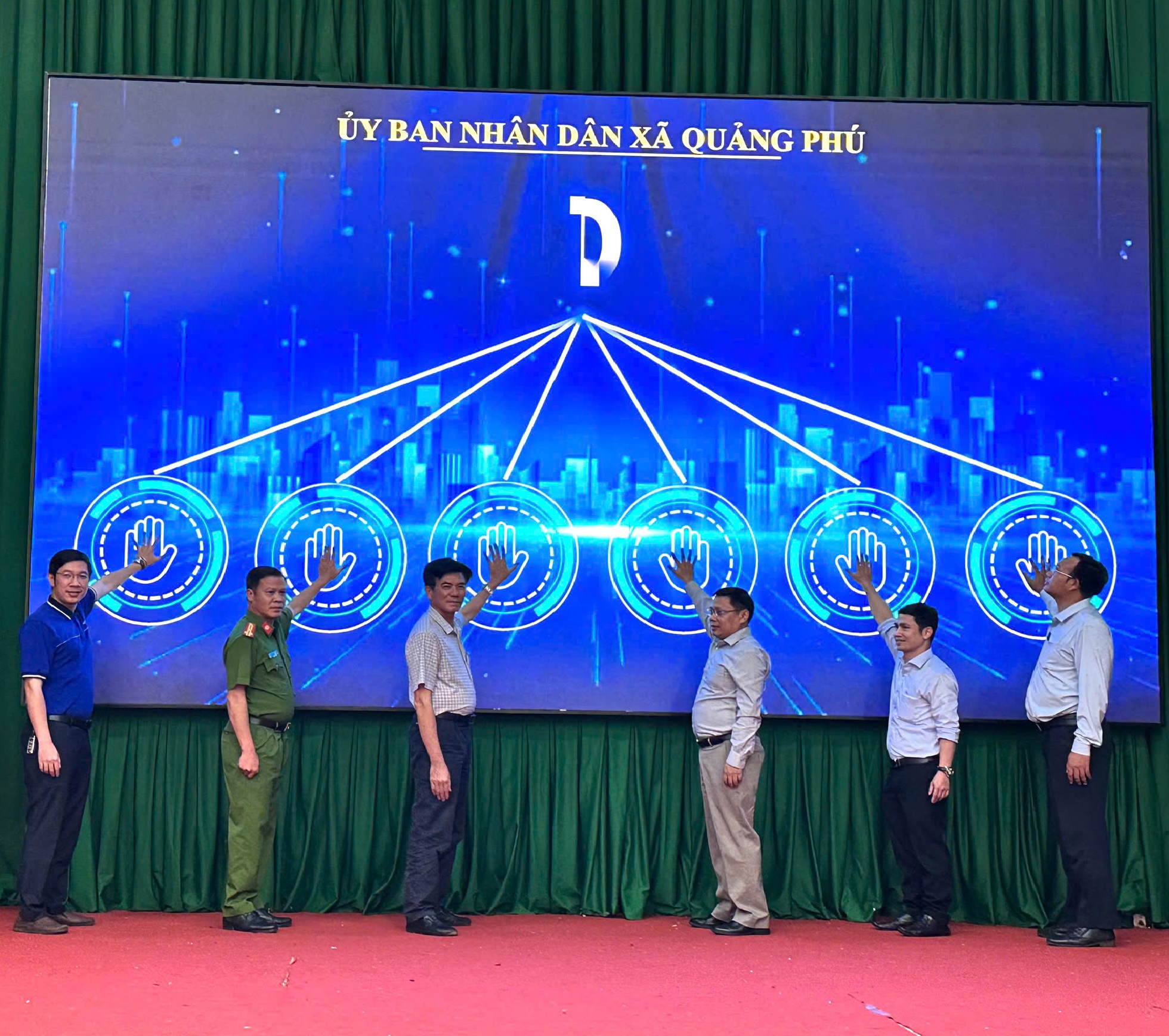Xã Quảng Phú (tỉnh Đắk Lắk) phát động phong trào “Bình dân học vụ số” và vận động ủng hộ Nhân dân Cuba anh em