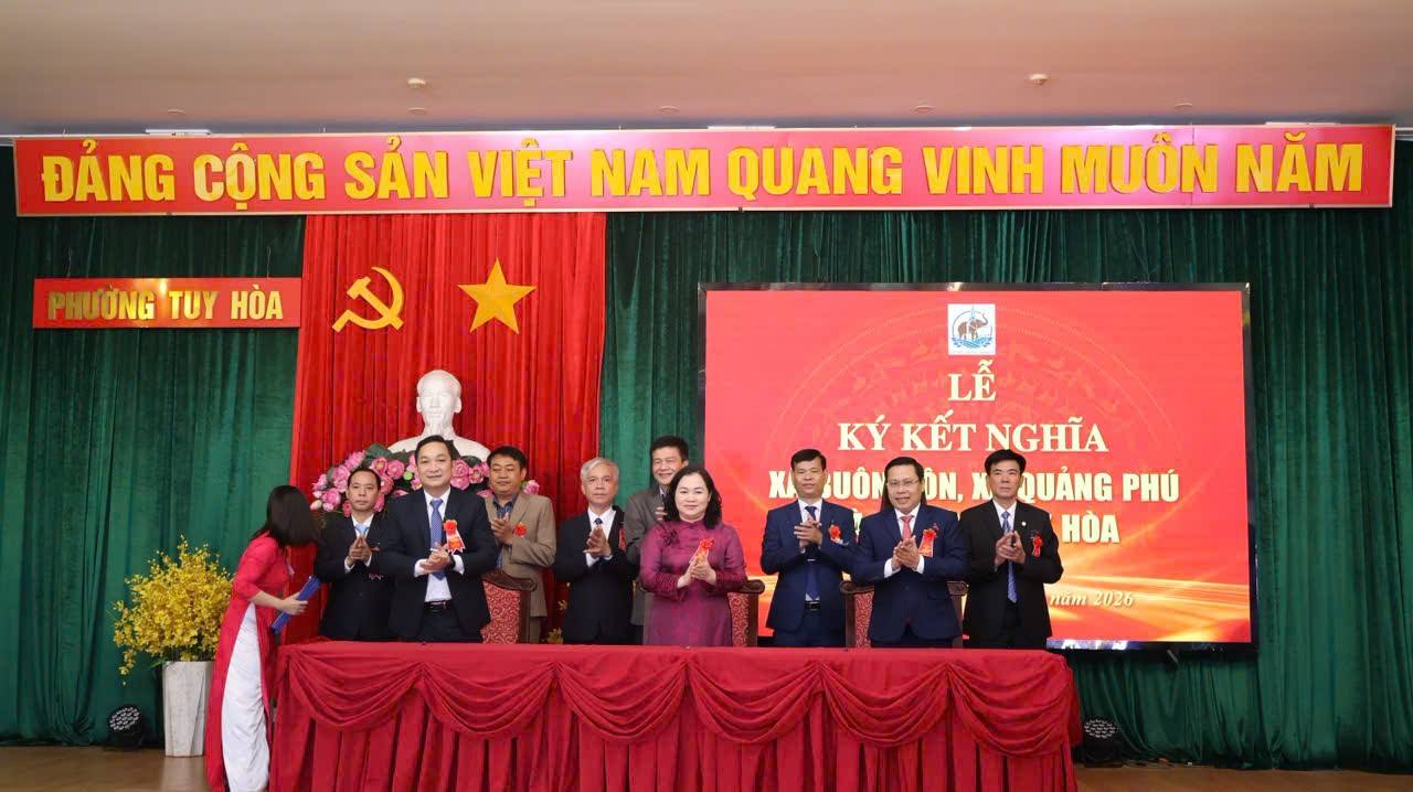 Lễ ký kết nghĩa giữa xã Quảng Phú, xã Buôn Đôn và phường Tuy Hòa giai đoạn 2025 – 2030